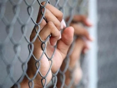 Applicazione del disturbatore di segnale carcerario ad alta potenza nella ges...